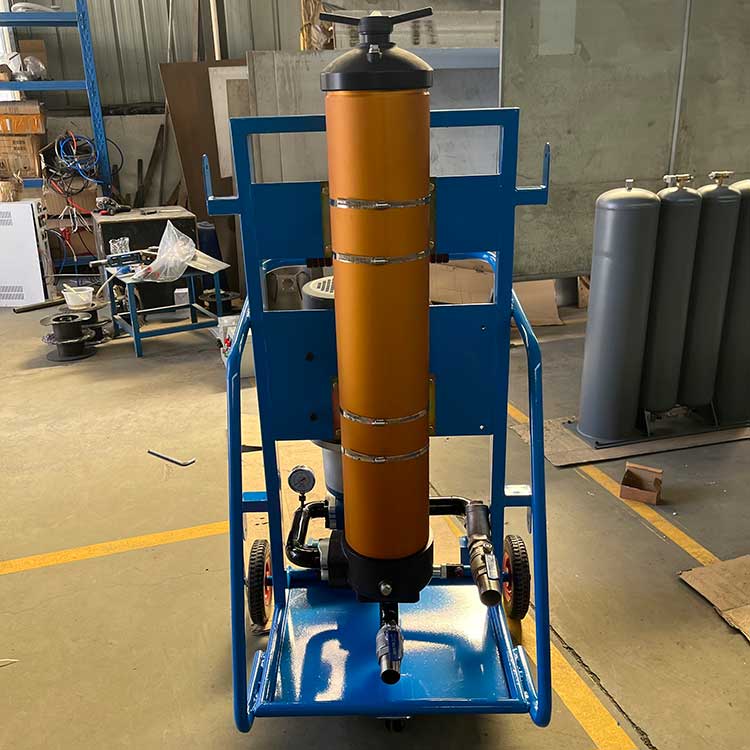 華豫生產(chǎn)供應高效濾油機 移動式液體凈化設備