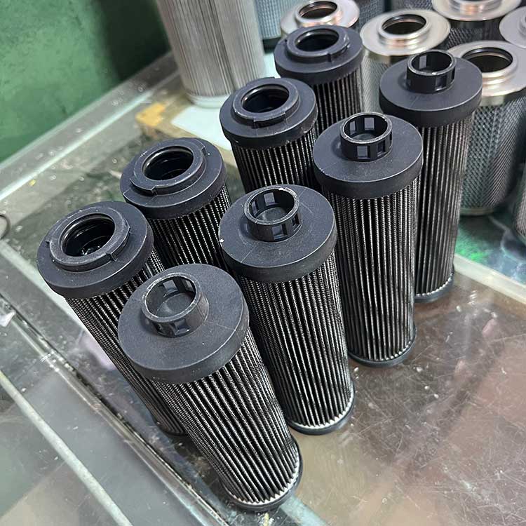 華豫供應(yīng)替代西德福制砂破碎機(jī)液壓油濾芯SS008E20B